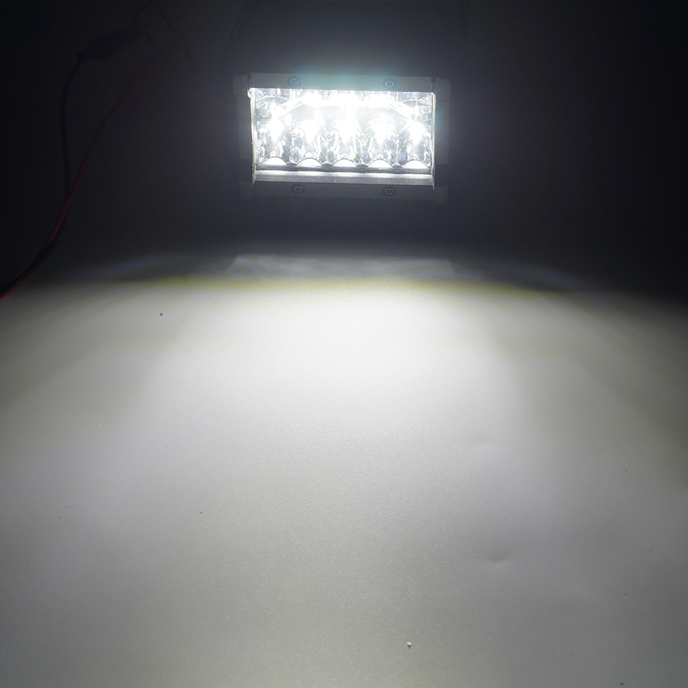Luce da lavoro a LED a barra da 4 pollici per auto
