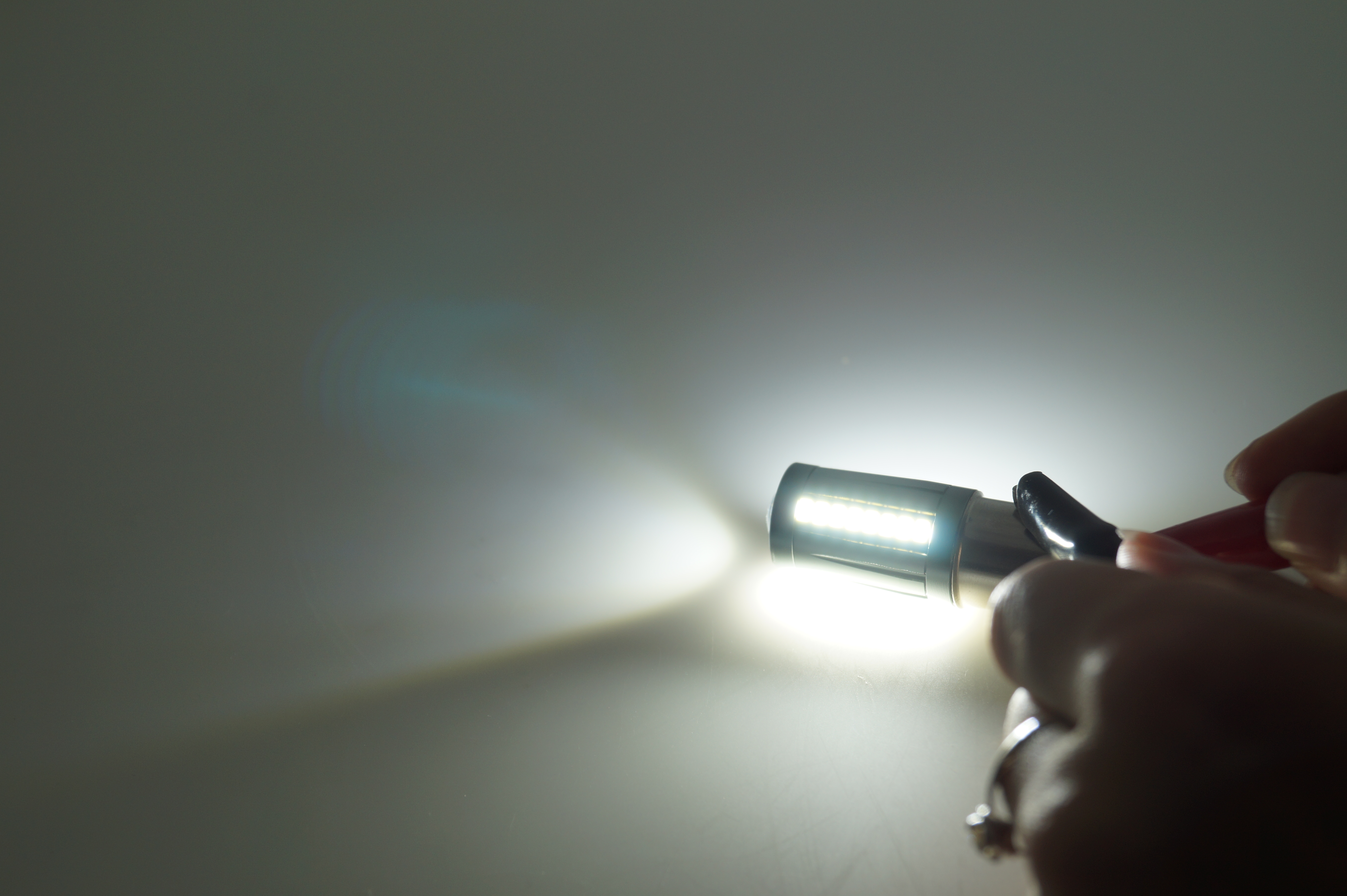 Bulb per auto a LED BA15S, lampadina per auto a LED per luce inversa, lampadina per auto a LED per luce di segnale di direzione, lampadina inversa a LED T20, lampadina del segnale a LED T20