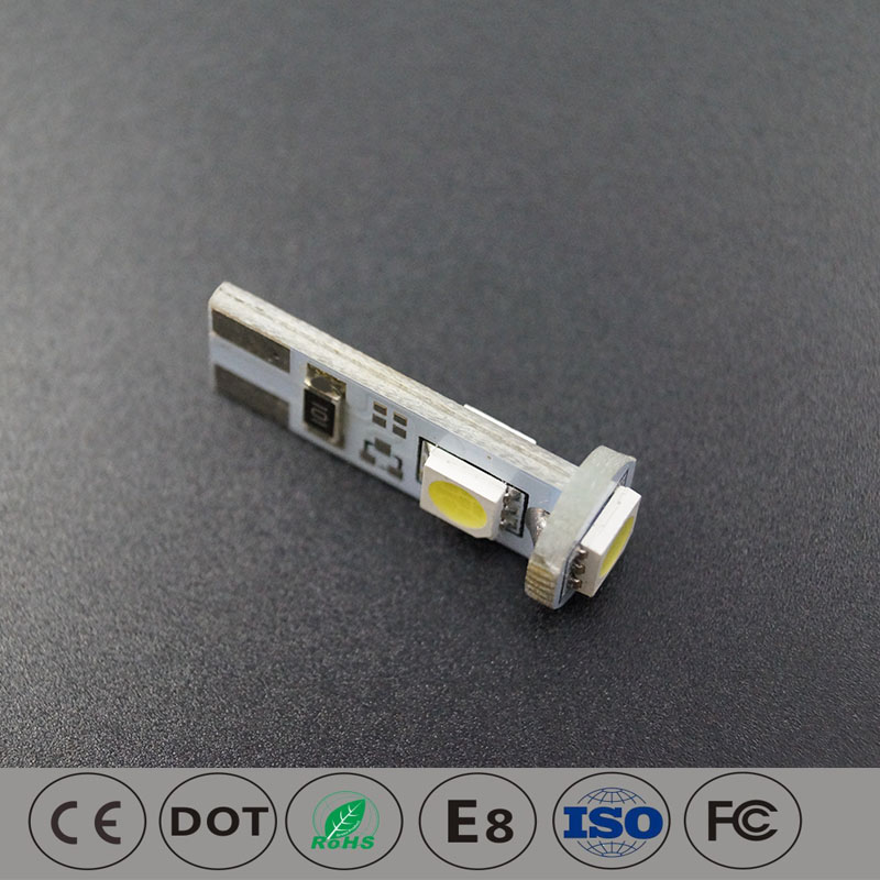 Bulbo interno bianco T10 a LED bianco privo di errori