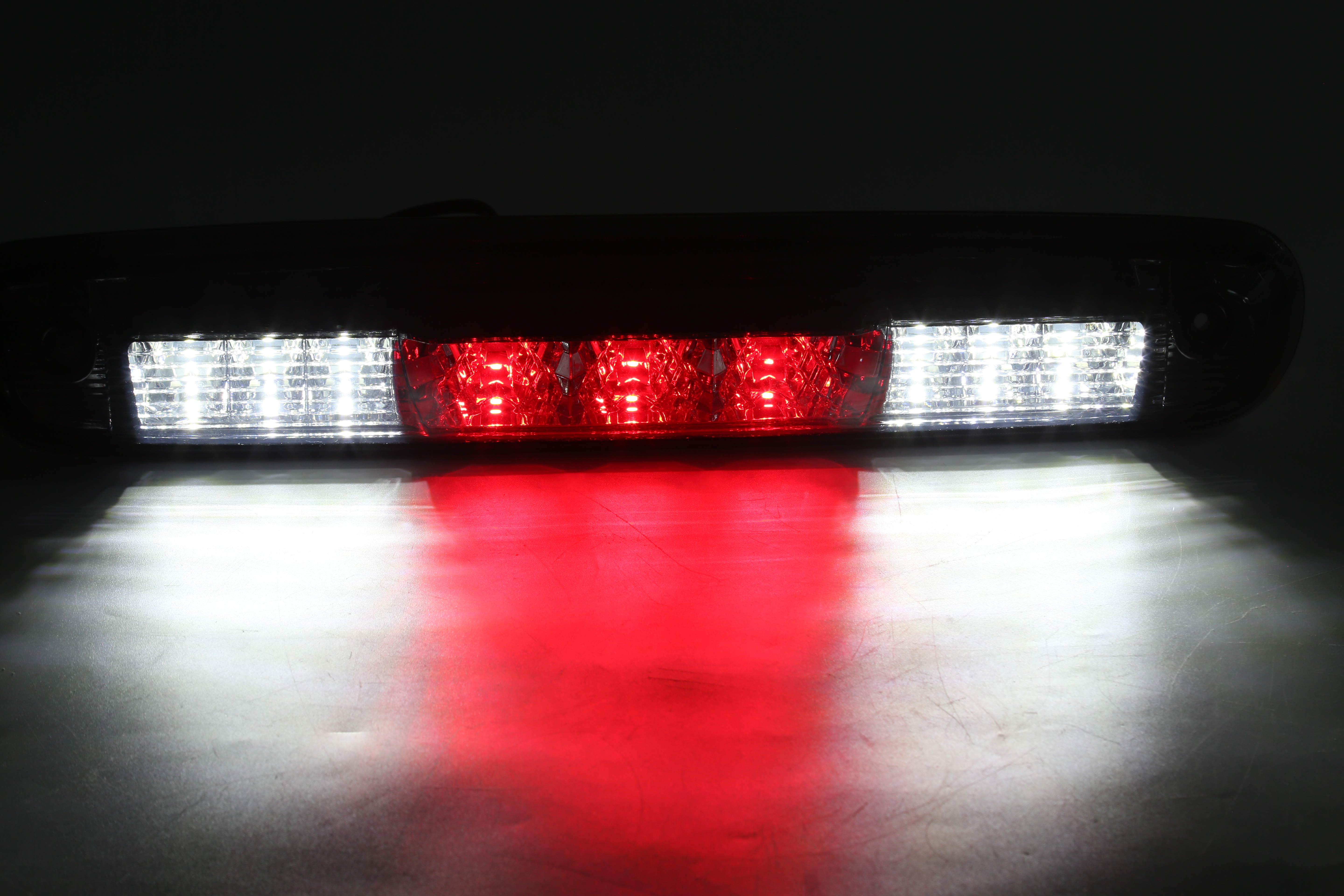 Bulbi per camion per auto a LED, luce di lavoro a LED a prova di acqua, luce di lavoro a LED a 48 W, luce di lavoro a LED a prova di acqua quadra