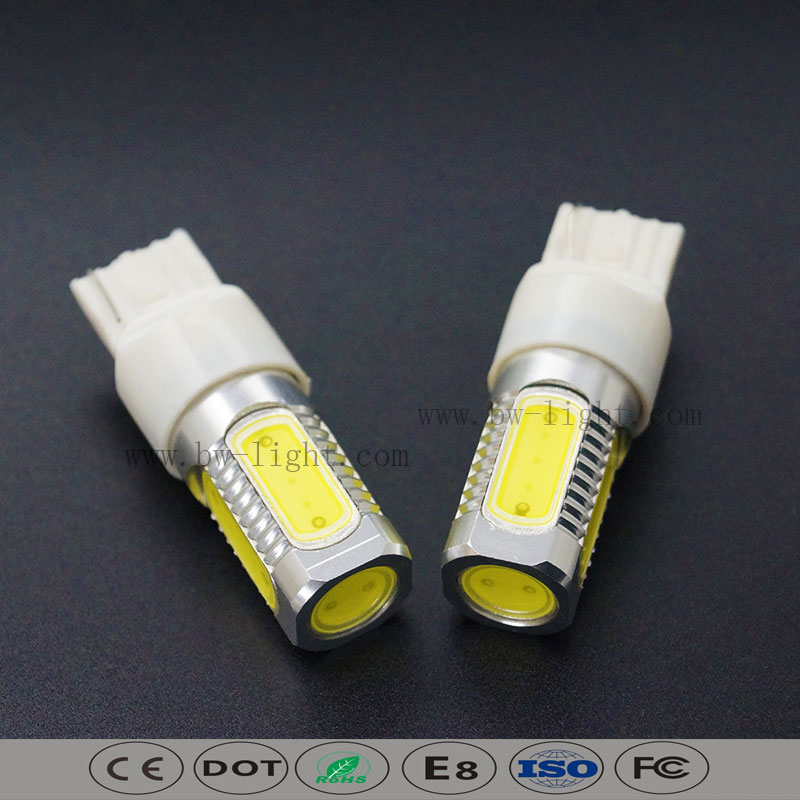 Sostituzione delle lampadine T20 Super Bright 7440 LED per luci di retromarcia di backup
